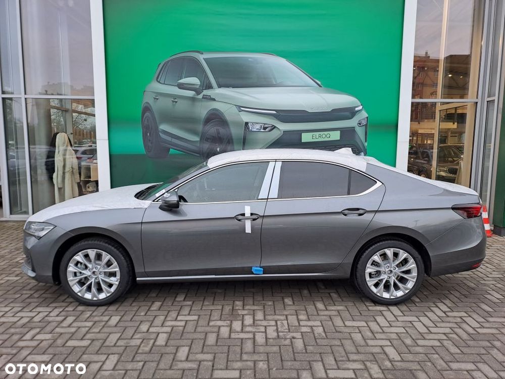 Skoda Superb 2.0 TDI SCR 4x4 Edition 130 DSG - 4
