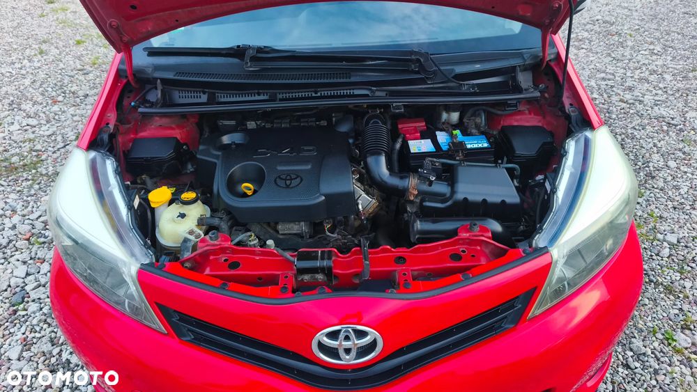Toyota Yaris - 28