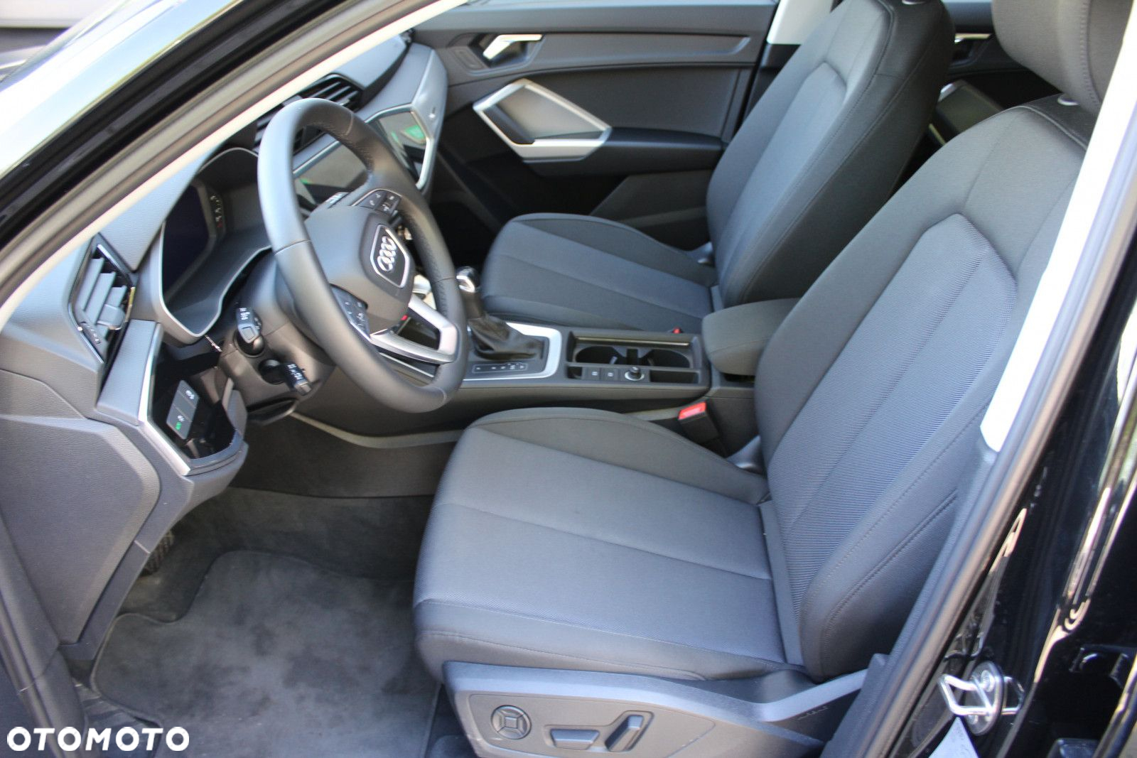 Audi Q3 Sportback - 11