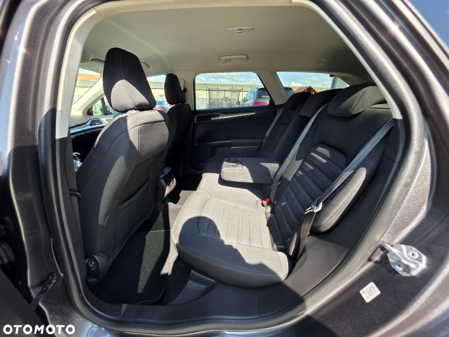 Ford Mondeo - 19