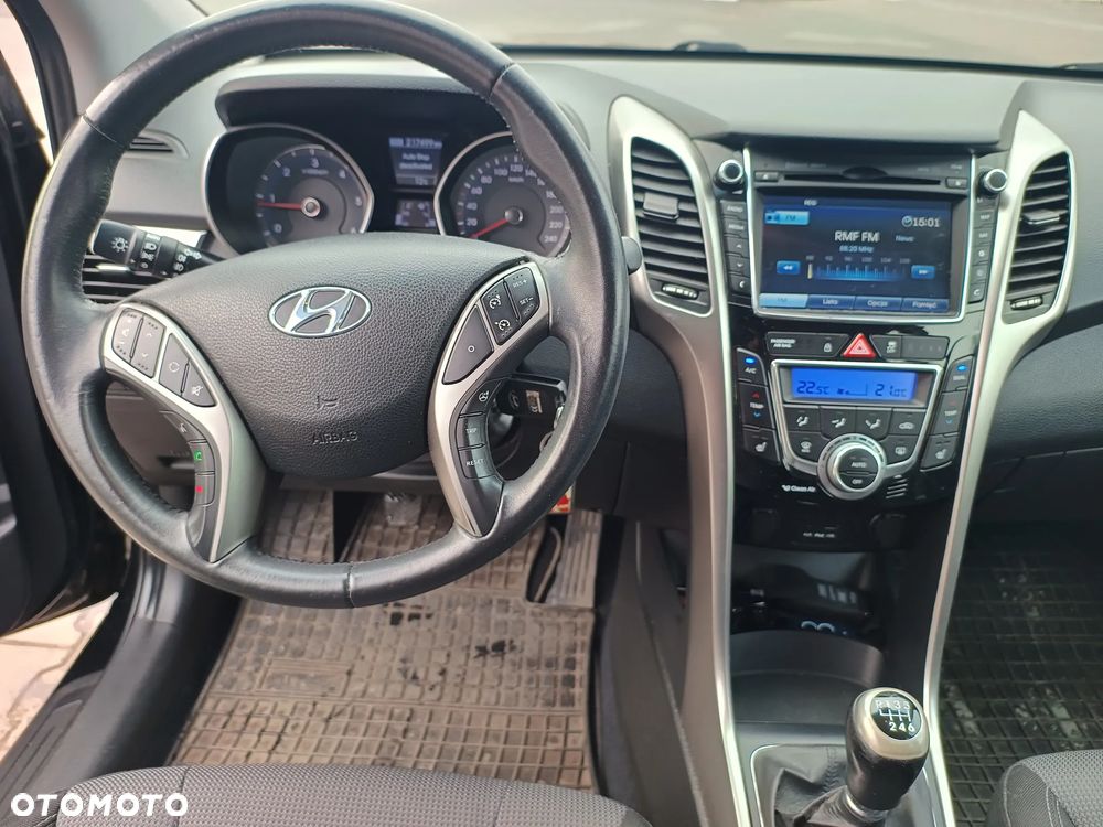 Hyundai i30 1.6 CRDi Comfort - 5