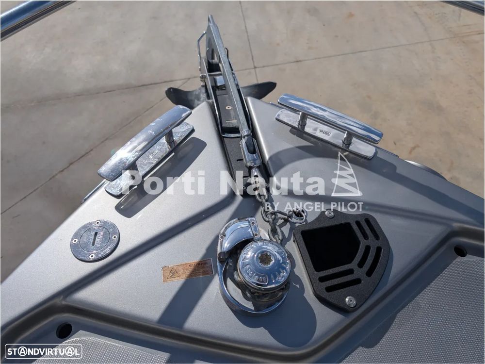 Cranchi Endurance 30 - 22