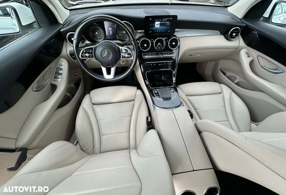 Mercedes-Benz GLC 220 d 4Matic 9G-TRONIC Exclusive - 6