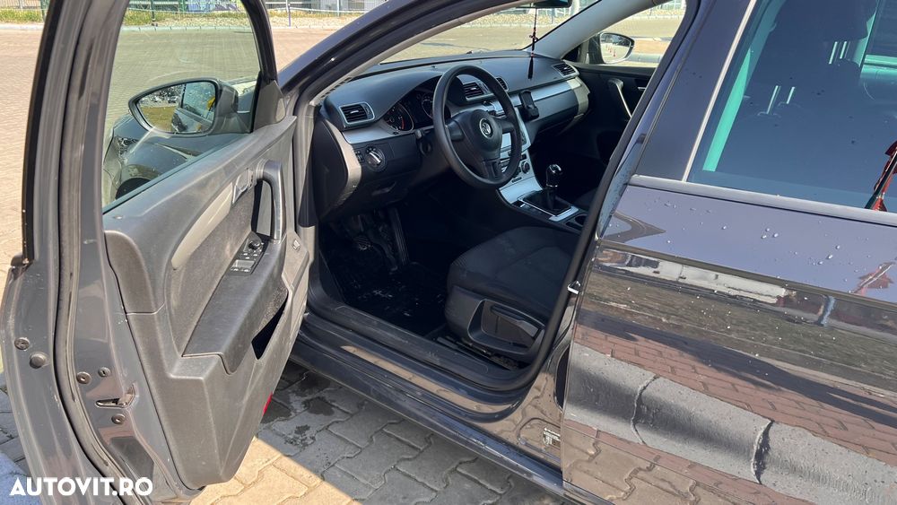 Volkswagen Passat 2.0 TDI BlueMotion Tehnology Highline - 11
