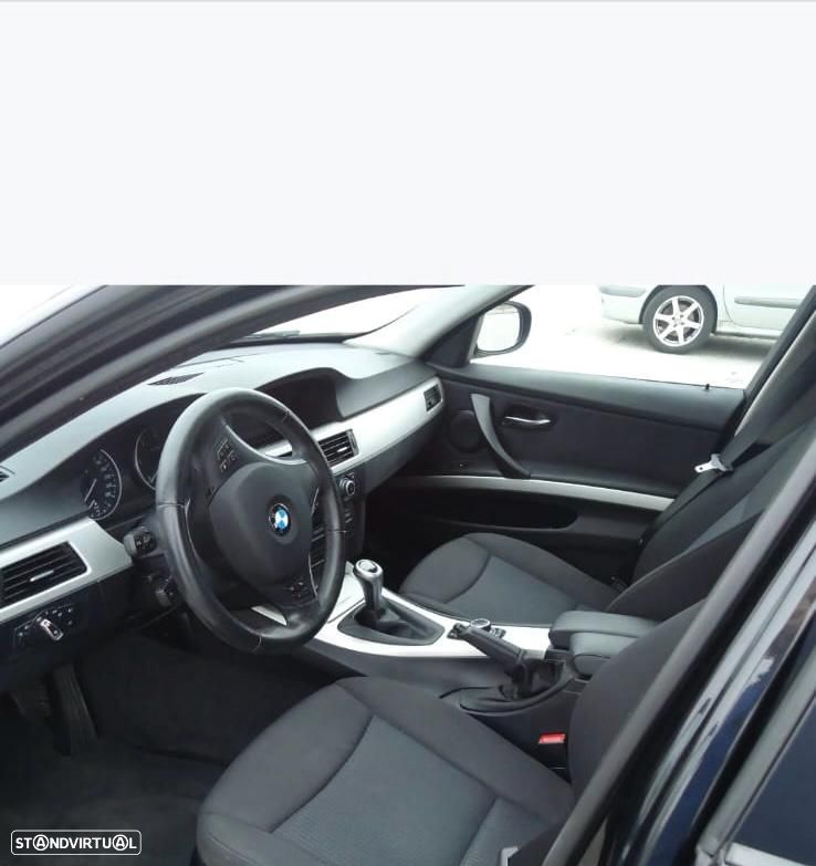 BMW 320 - 13