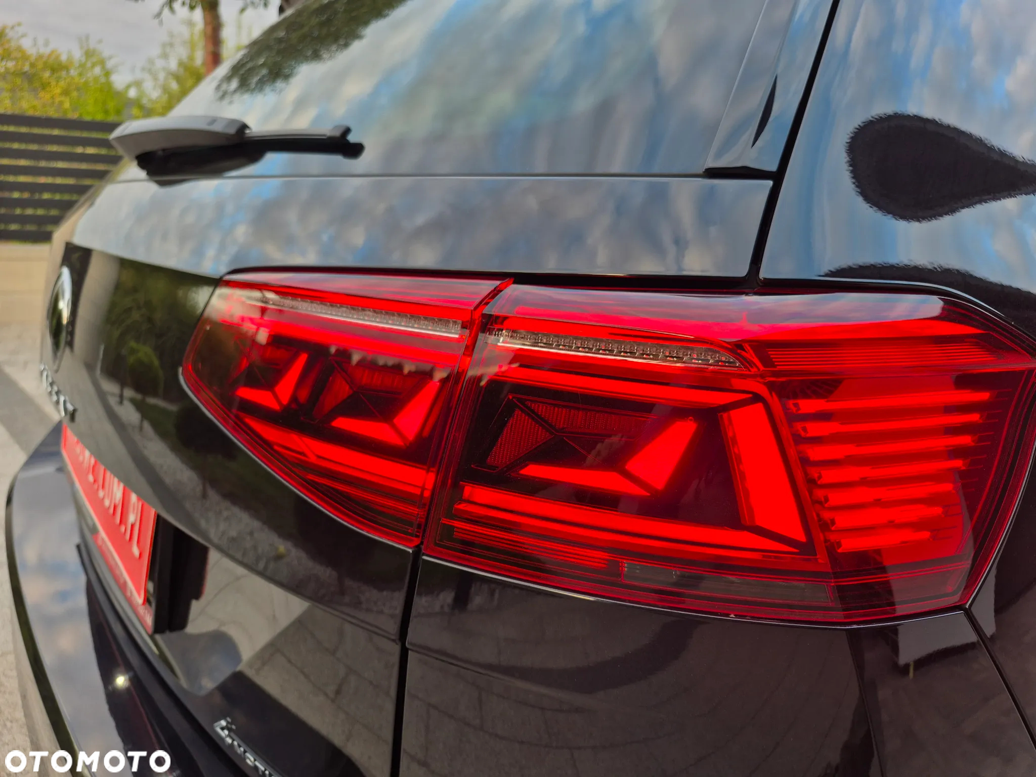 Volkswagen Passat 2.0 TDI 4Mot Elegance DSG - 28
