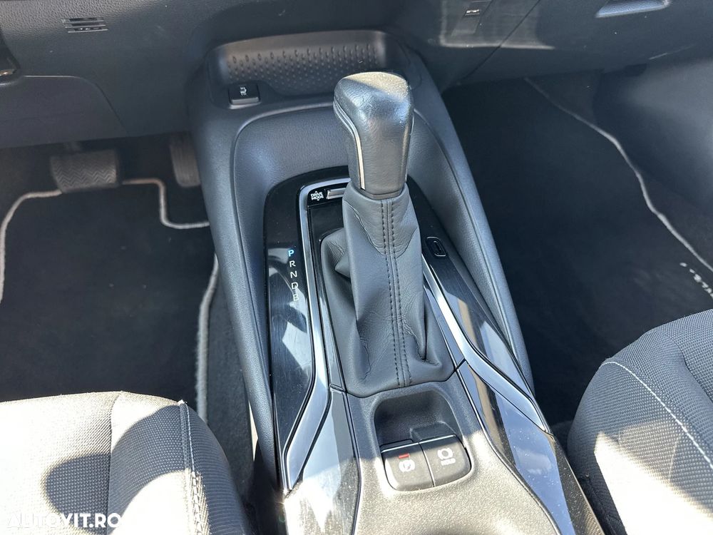 Toyota Corolla - 19
