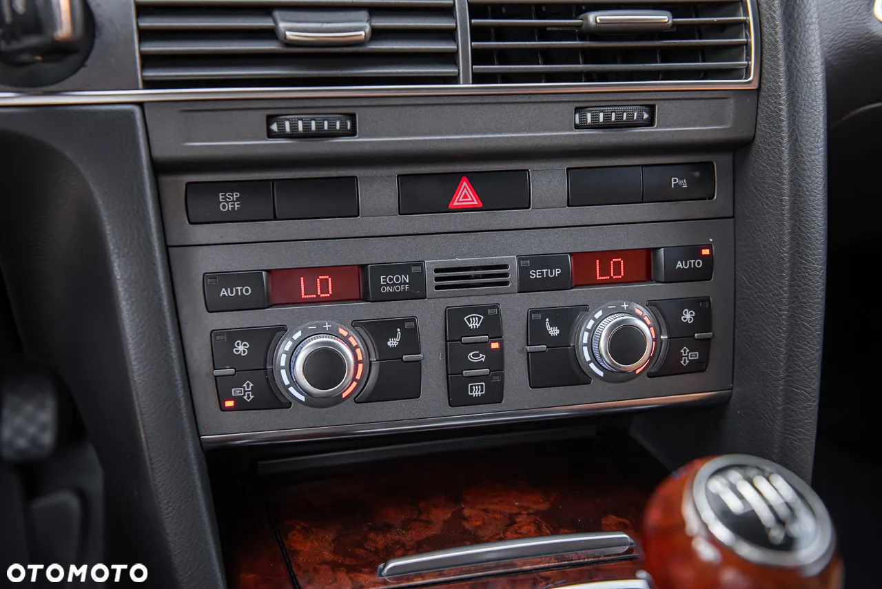 Audi A6 Avant 3.0 TDI DPF quattro - 26