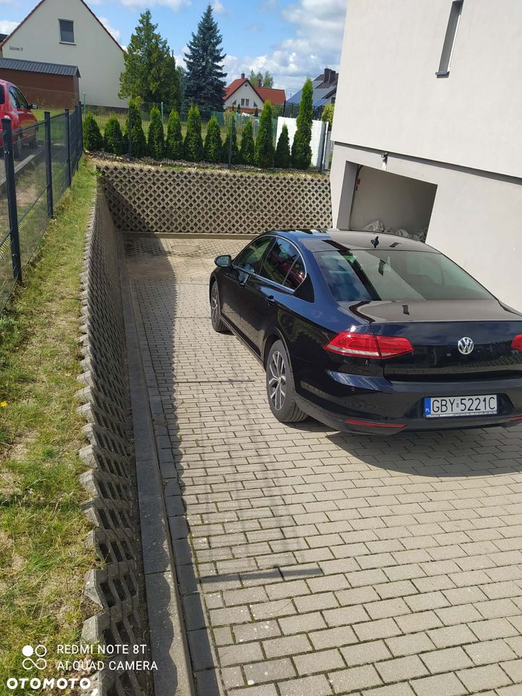 Volkswagen Passat - 5
