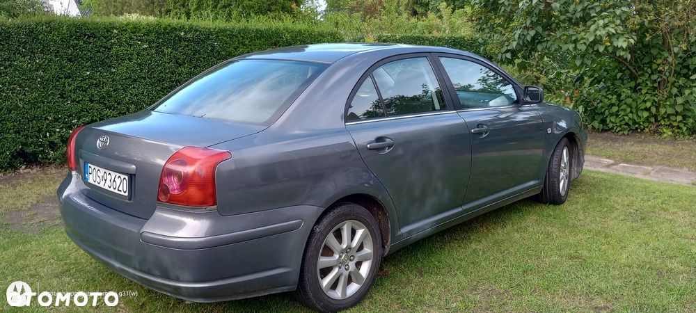 Toyota Avensis - 6