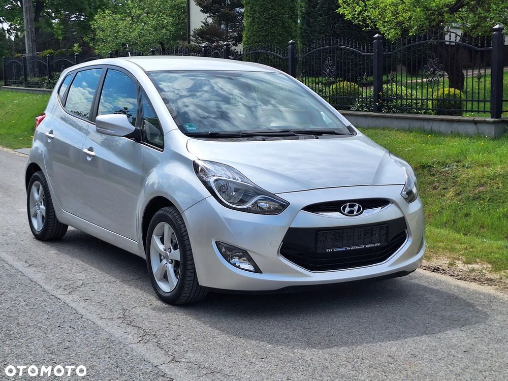 Hyundai ix20 - 23