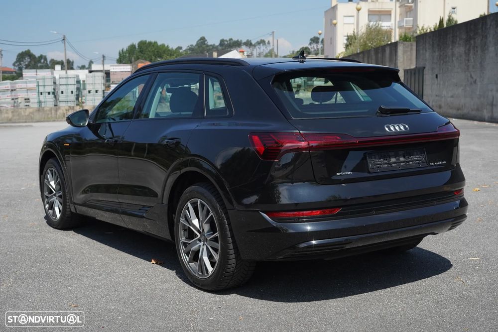 Audi e-tron - 3