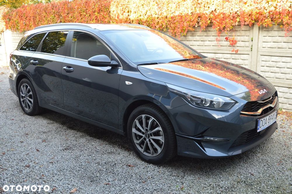 Kia Ceed 1.5 T-GDI Business Line Plus DCT - 10