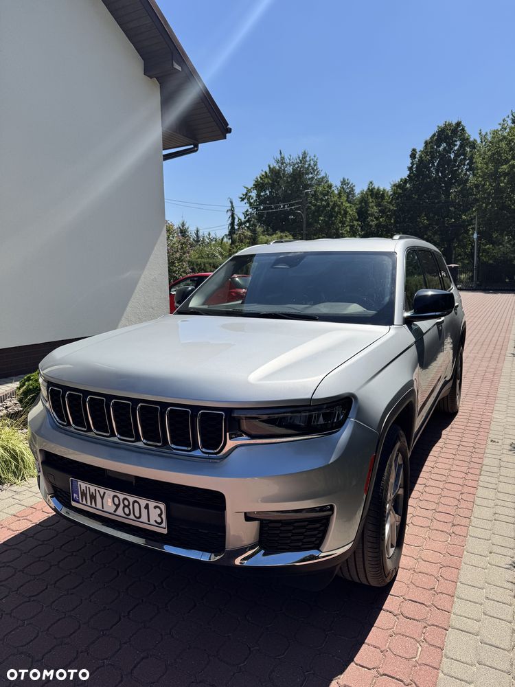 Jeep Grand Cherokee - 1
