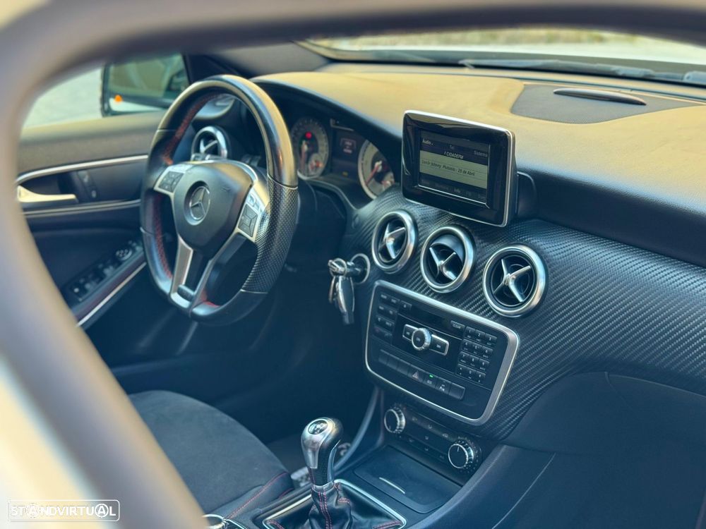 Mercedes-Benz A 180 CDI BE AMG Sport - 34