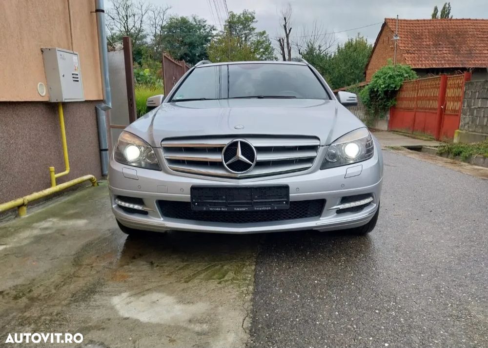 Mercedes-Benz C 180 CGI Automatik BlueEFFICIENCY Elegance - 7
