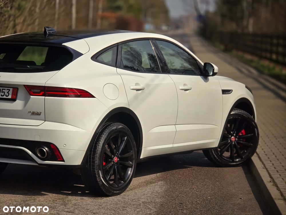 Jaguar E-Pace P200 AWD R-Dynamic - 40