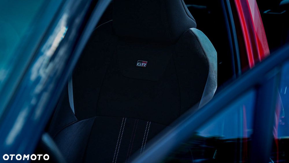 Toyota C-HR - 6