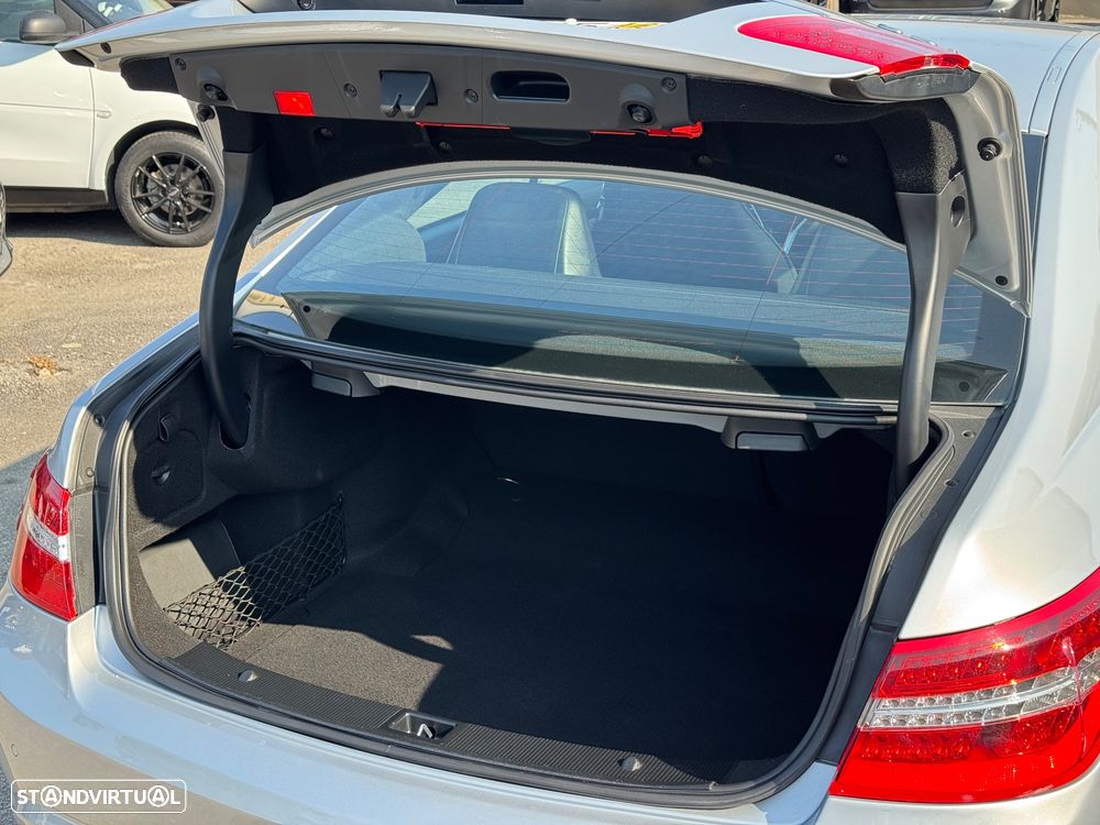 Mercedes-Benz E 250 CDi Avantgarde BlueEfficiency Auto - 6