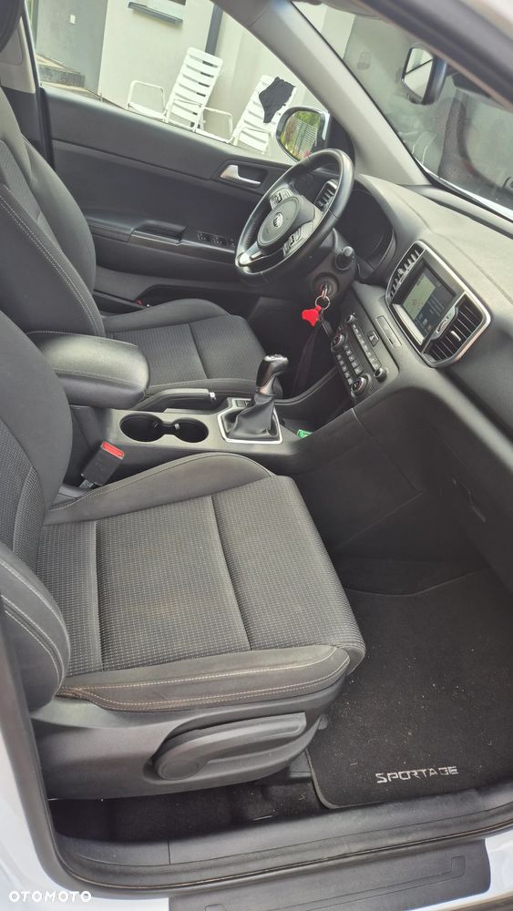 Kia Sportage 1.6 GDI 2WD Attract - 18