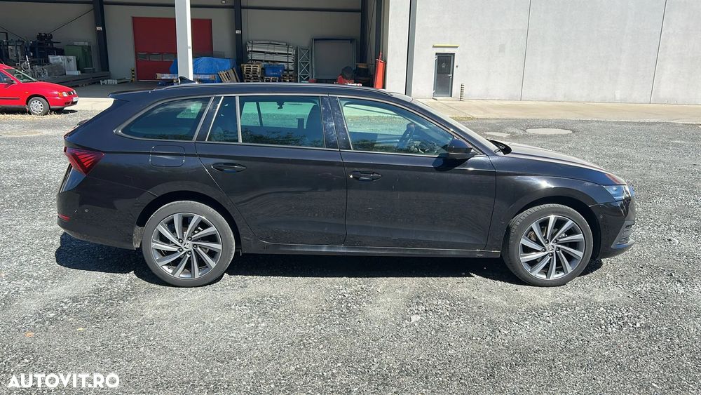 Skoda Octavia 2.0 TDI DSG Style - 5