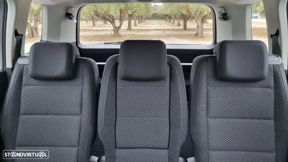 VW Touran 1.5 TSI Confortline - 13
