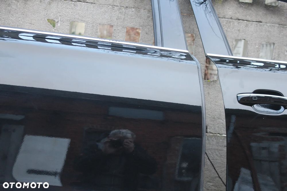 DRZWI TYLNE PRAWE AUDI A8 D4 LY9T 2015 - 5