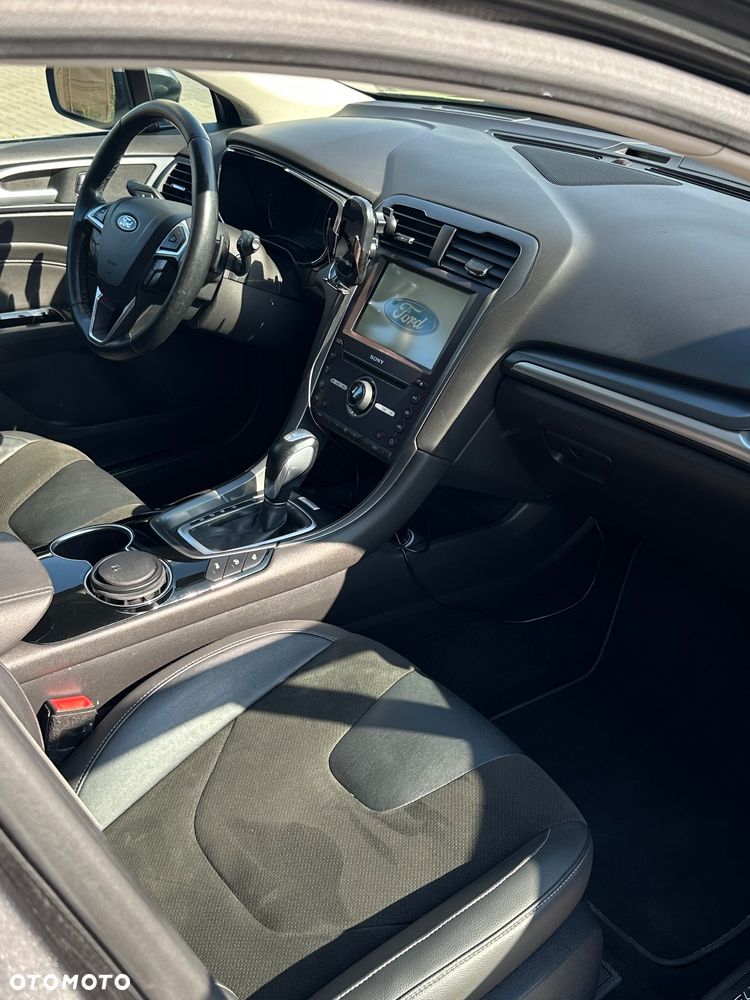 Ford Mondeo 2.0 TDCi Titanium PowerShift - 14