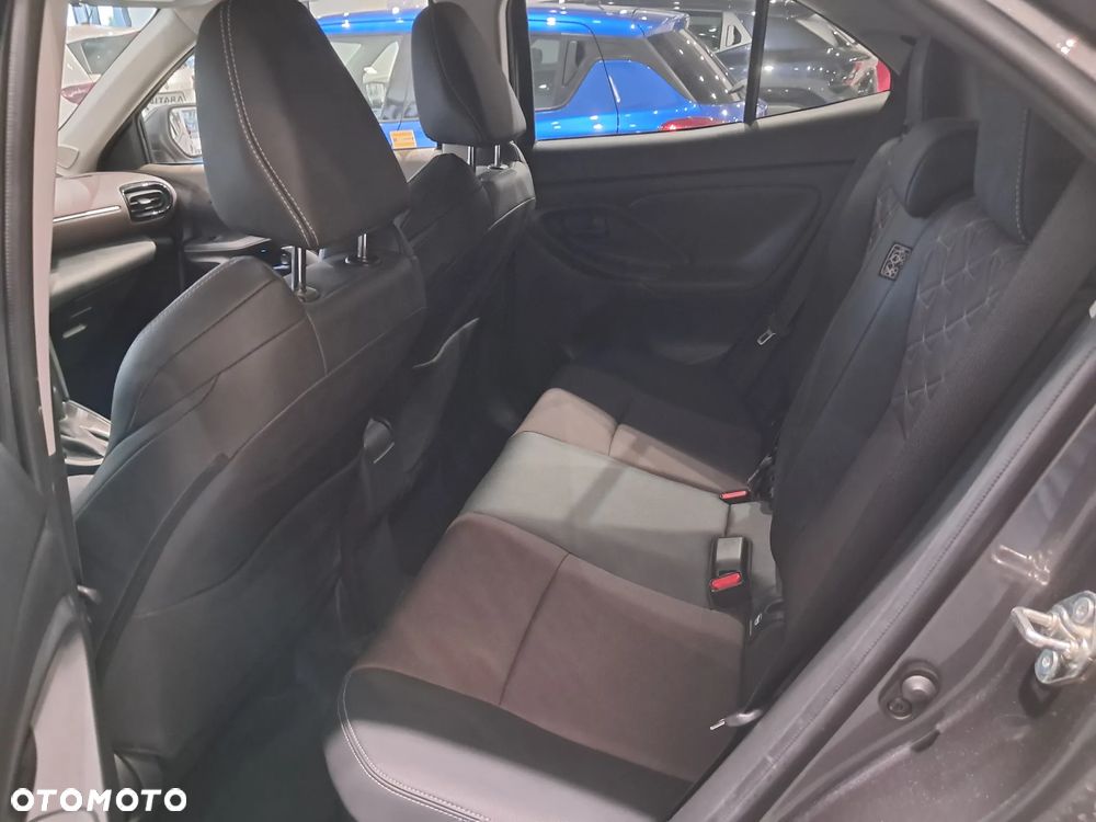 Toyota Yaris Cross Hybrid 1.5 Adventure - 19