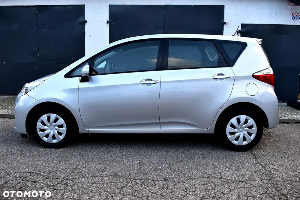 Toyota Verso S 1.33 VVT-i Multidrive Life - 9