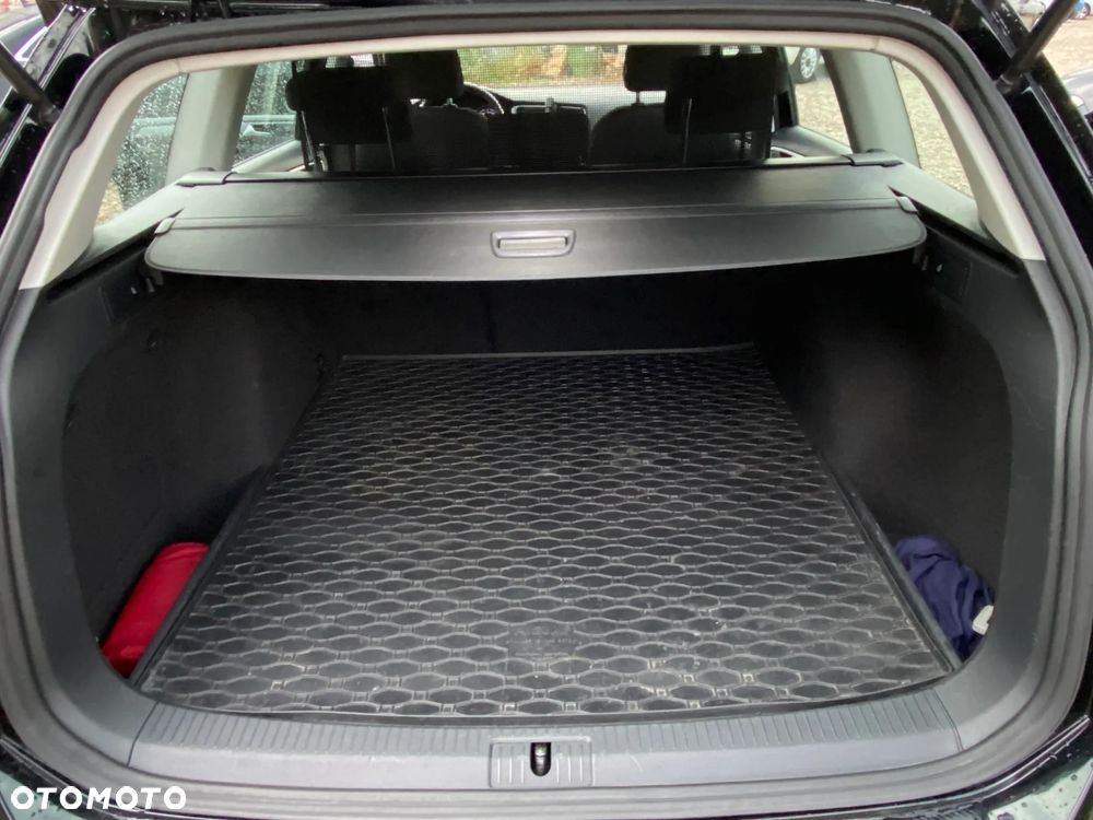 Volkswagen Golf - 40