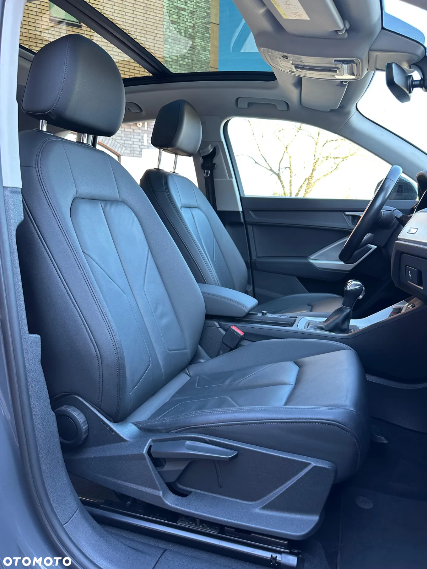 Audi Q3 2.0 TDI S tronic design - 13