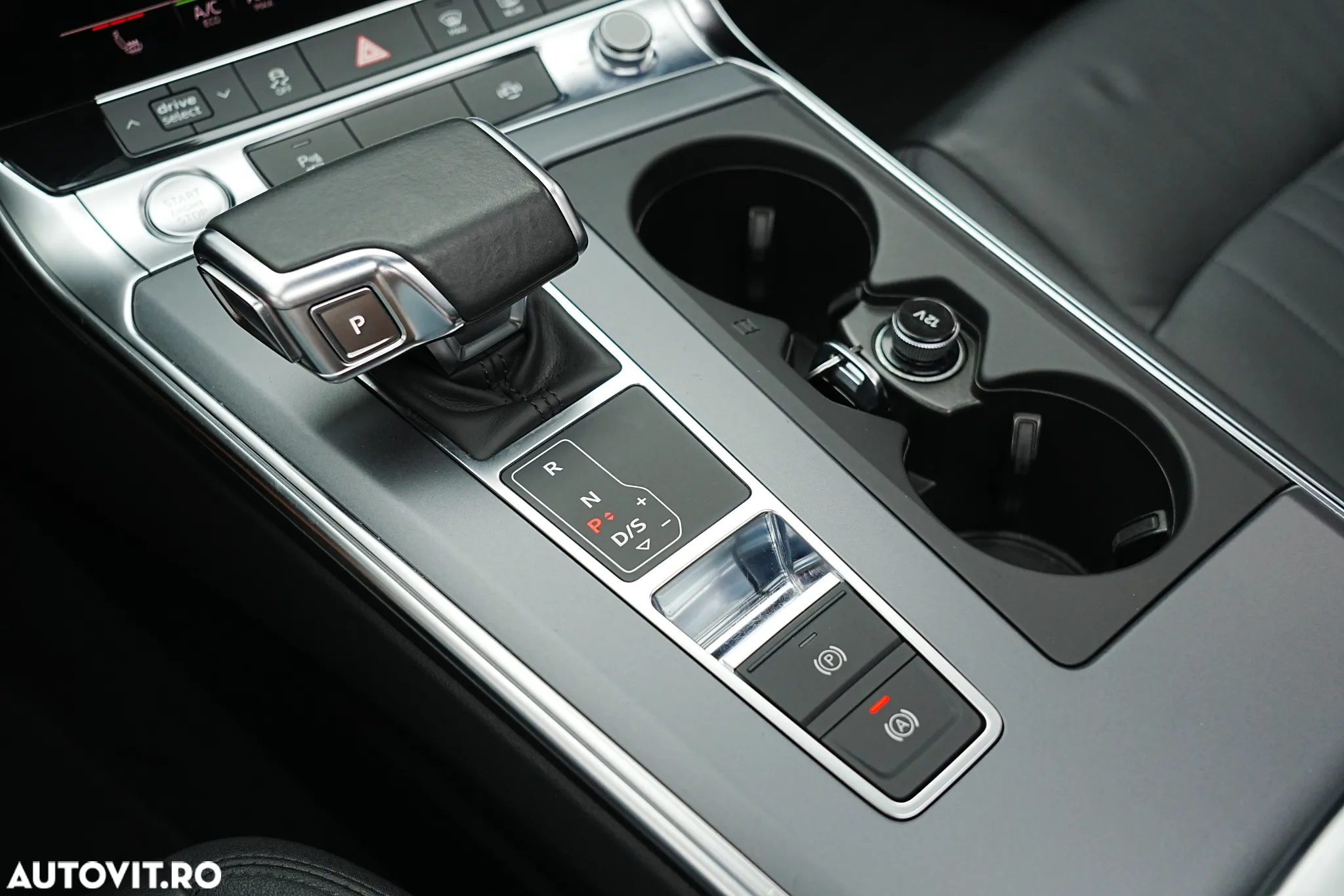 Audi A6 Avant 35 TDI S tronic S line - 36