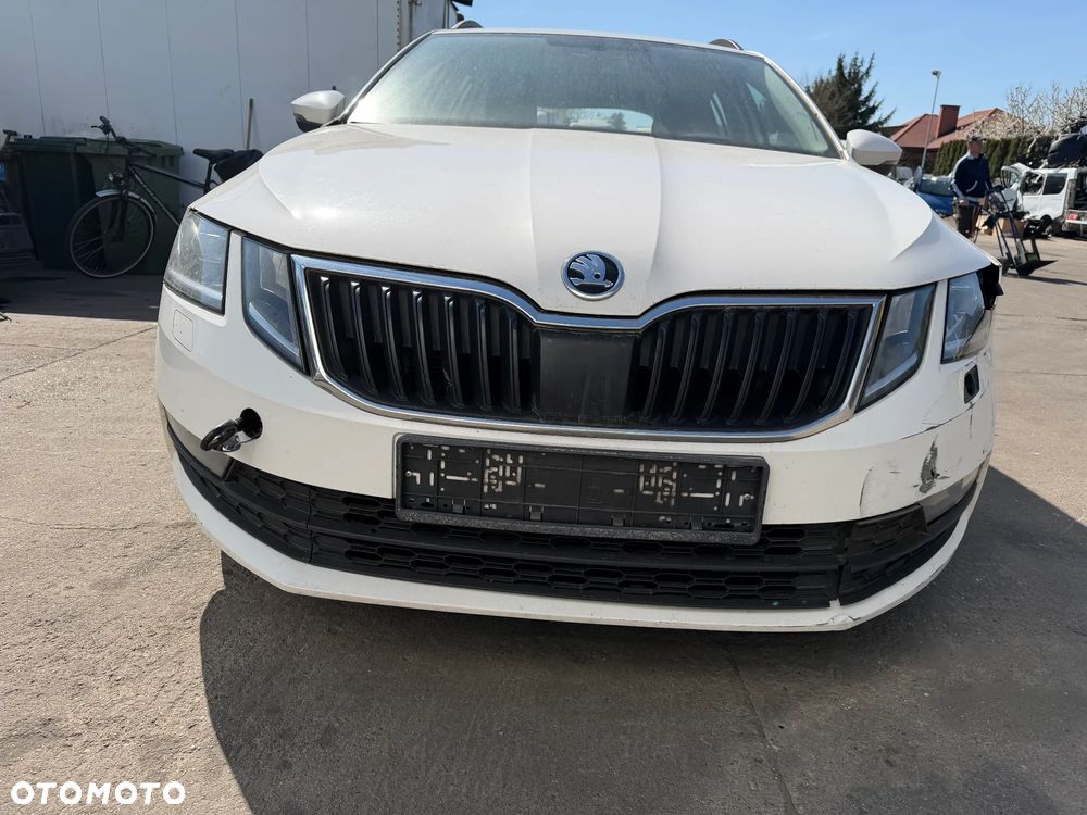 Skoda Octavia 2,0 TDI 13-20r przód kompletny - 6