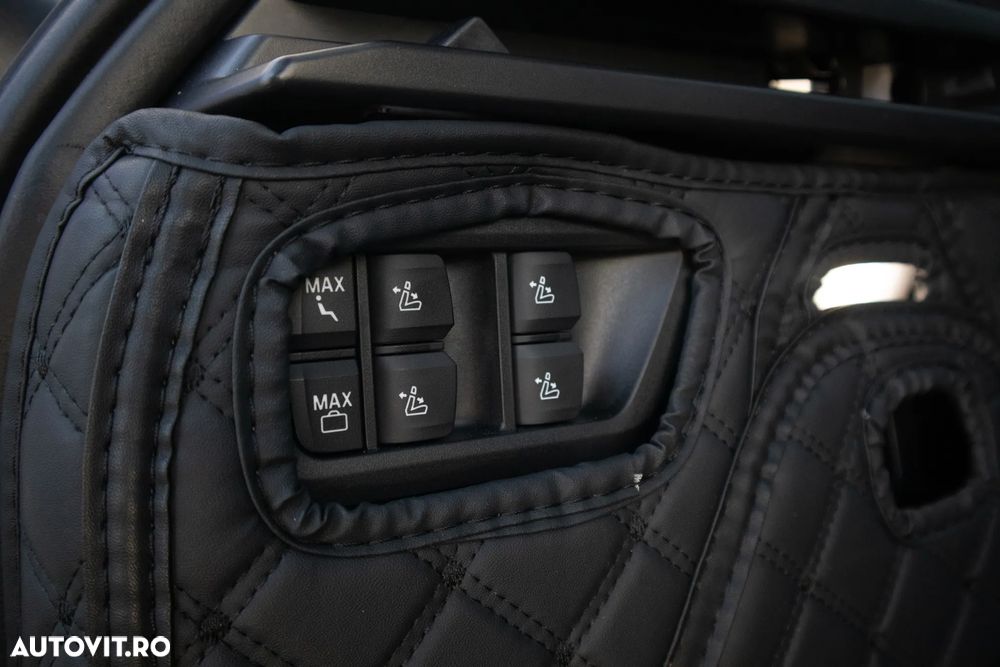 BMW X7 2025 — imagine 37