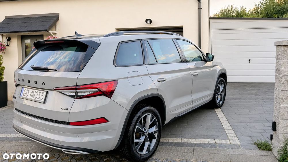 Skoda Kodiaq 2.0 TSI 4x4 Sportline DSG - 3