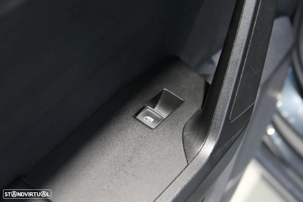 SEAT Leon 2.0 TDI FR - 29