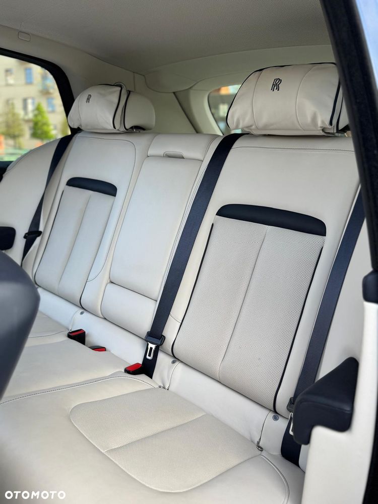 Rolls-Royce Cullinan - 8