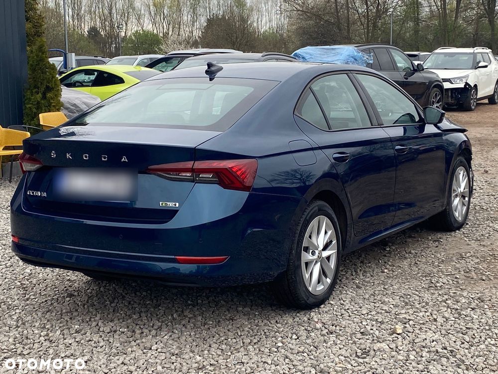 Skoda Octavia - 1