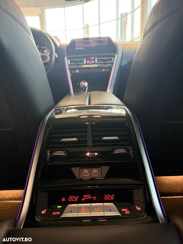 BMW Seria 8 840i xDrive - 10