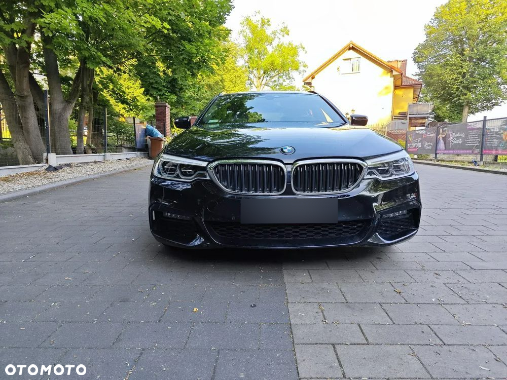 BMW Seria 5 520d M Sport - 6