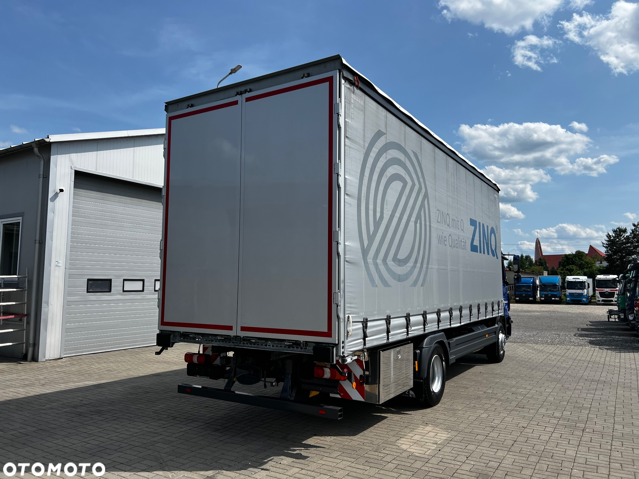 Mercedes-Benz ATEGO - 9