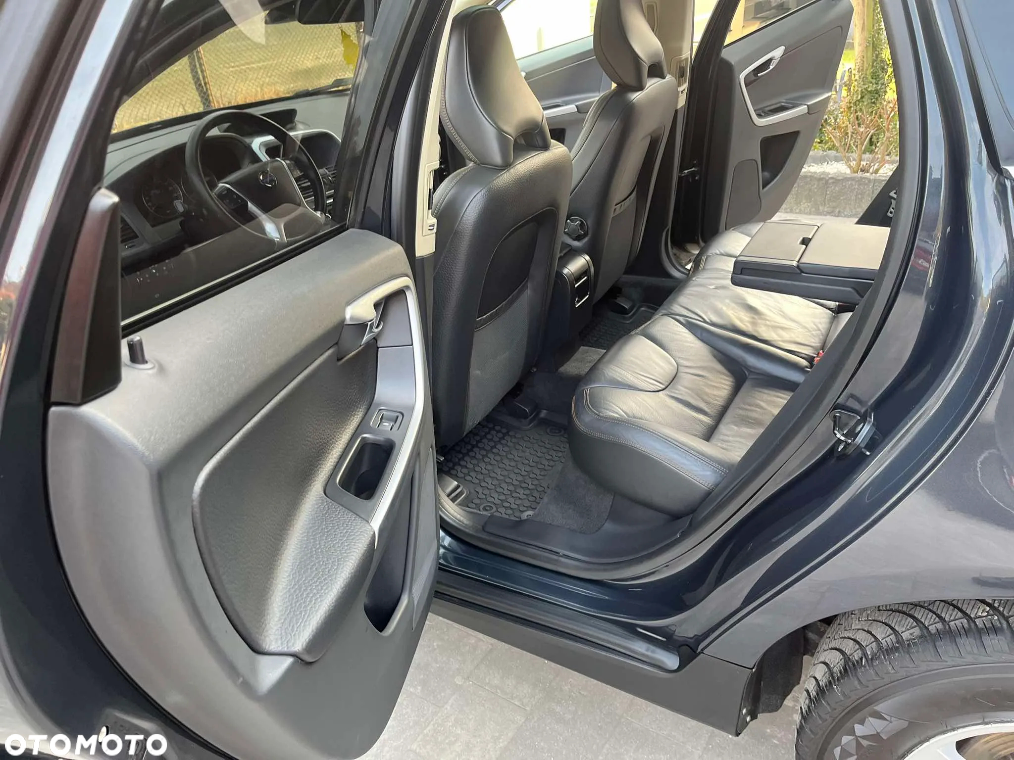 Volvo XC 60 2.4D AWD Summum - 15