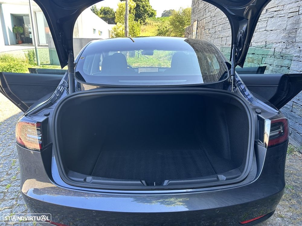 Tesla Model 3 Performance Dual Motor AWD - 26