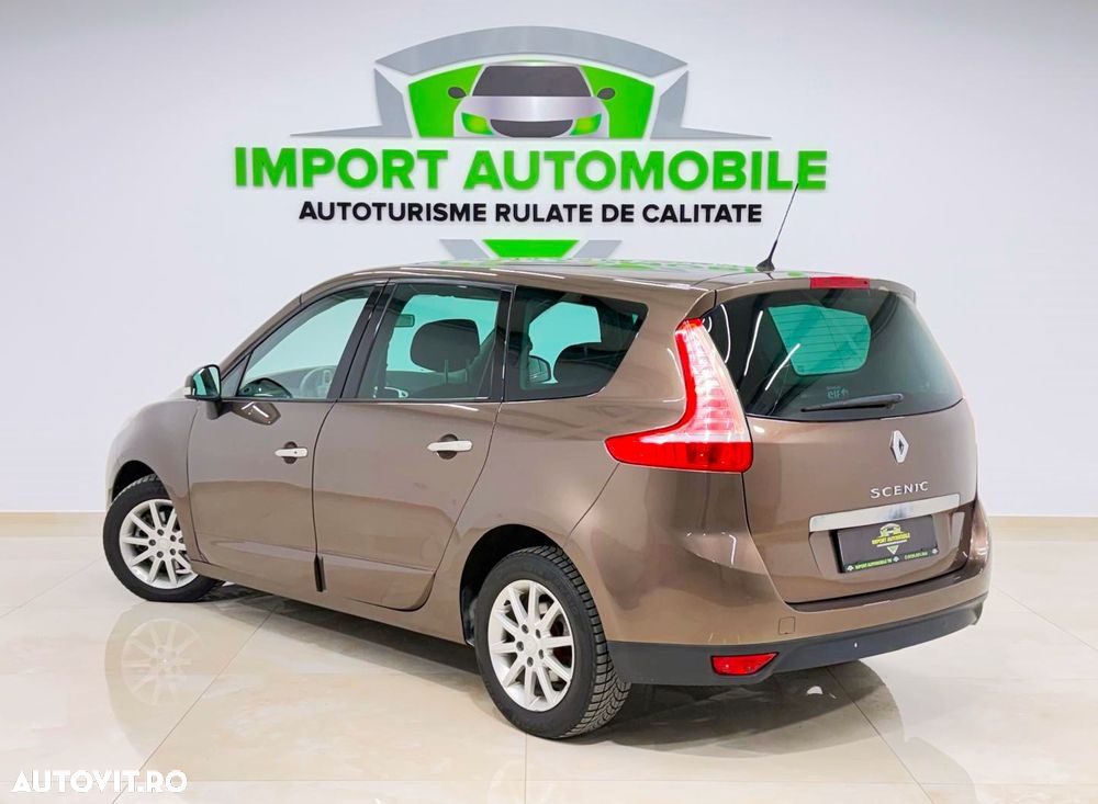 Renault Scenic - 13