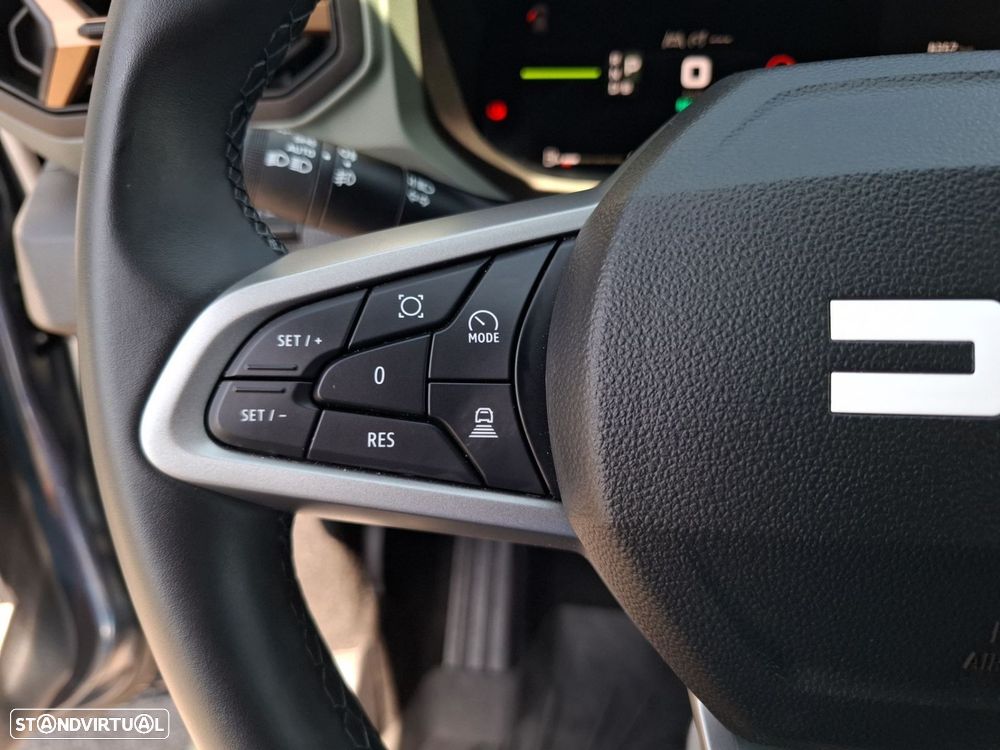 Dacia Bigster 1.8 Hybrid Extreme - 16