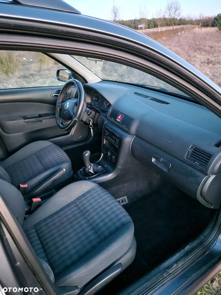 Skoda Octavia 1.9 TDI Tour - 14