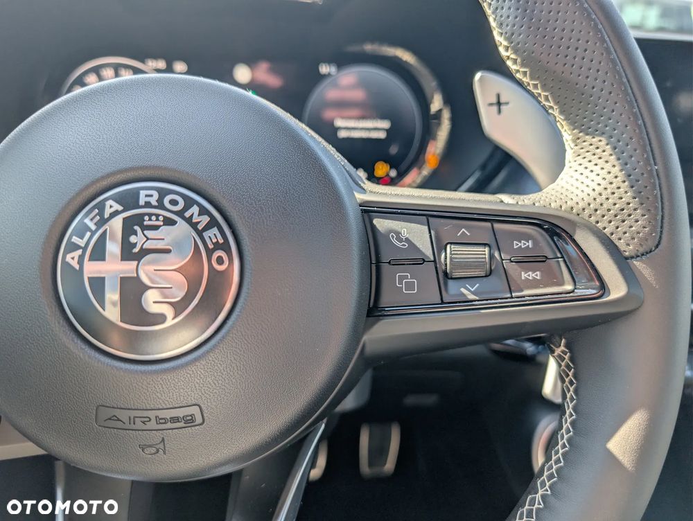 Alfa Romeo Tonale 1.5 T4 GSE mHEV Sport Speciale DCT - 11