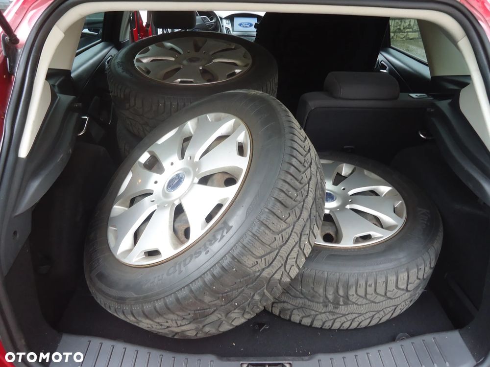 Ford Focus 1.5 EcoBoost Titanium ASS - 24