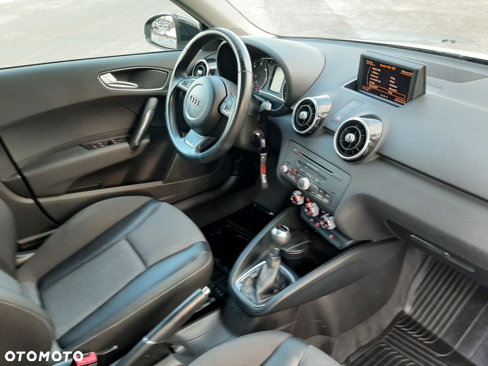 Audi A1 Sportback 1.6 TDI S tronic Ambition - 33